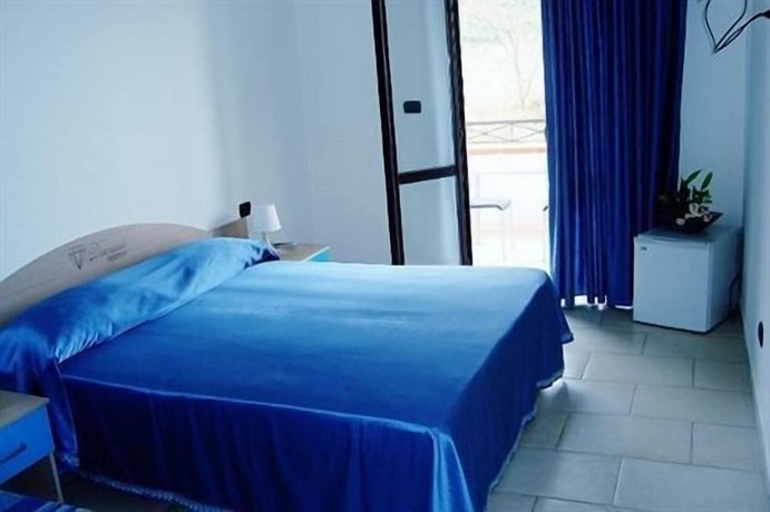 Imagen de la habitación del Hotel Diamond Residence, Diamante. Foto 16