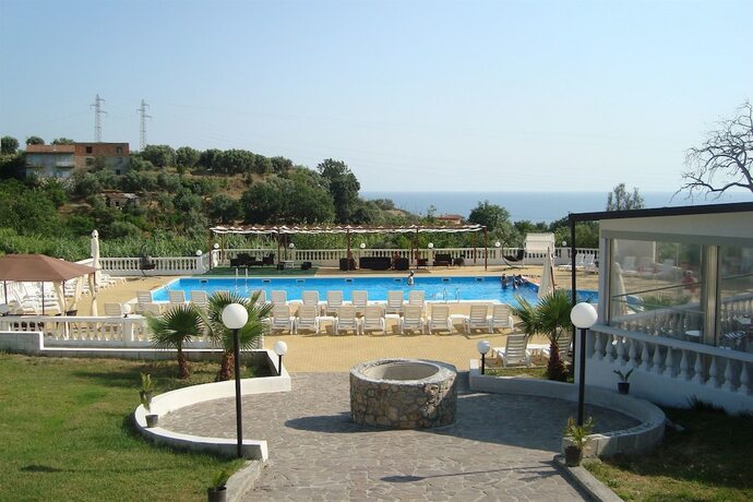 Imagen general del Hotel Diamond Residence, Diamante. Foto 6