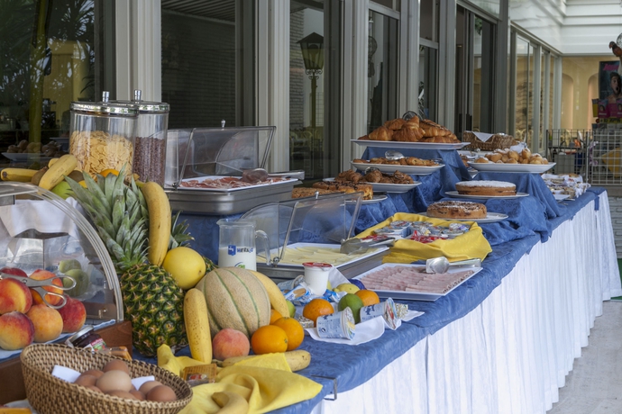 Imagen del bar/restaurante del Hotel Diamond, Riccione. Foto 9