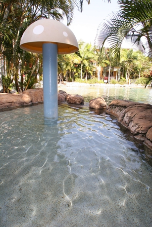 Imagen de la piscina del Hotel Diamond Sands Resort. Foto 9