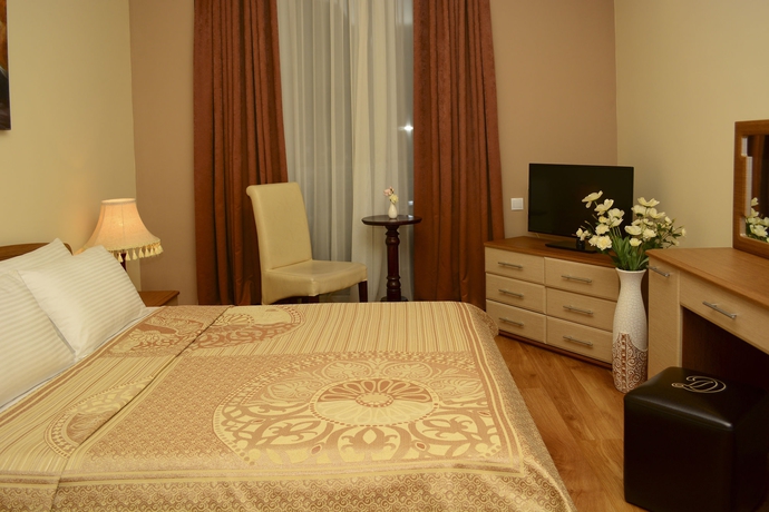 Imagen de la habitación del Hotel Diamond, Tbilisi. Foto 6