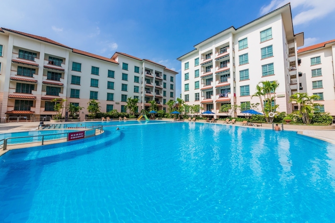 Imagen de la piscina del Hotel Diamond Westlake Suites. Foto 19