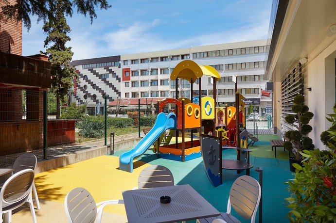 Imagen de los exteriores del Hotel Diamond -all Inclusive. Foto 9