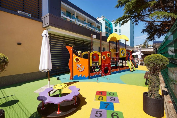 Imagen de los exteriores del Hotel Diamond -all Inclusive. Foto 10