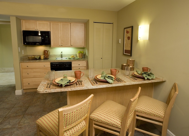 Imagen de la habitación del Hotel DiamondHead Beach Resort & Spa. Foto 2