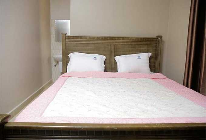 Imagen de la habitación del Hotel Diamonds Lounge. Foto 17