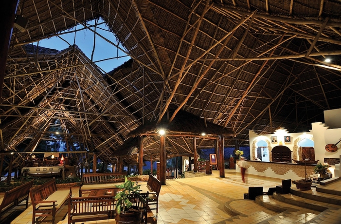 Imagen de los interiores del Hotel Diamonds Mapenzi Beach. Foto 17