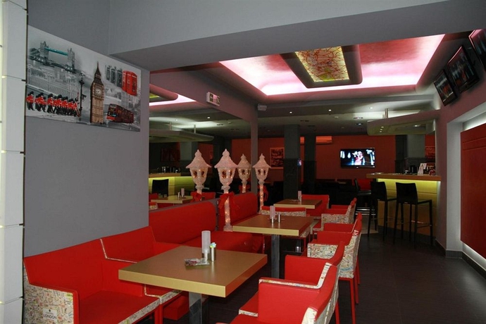 Imagen del bar/restaurante del Hotel Diana Art Boutique. Foto 4