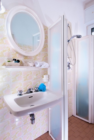 Imagen de la habitación del Hotel Diana, Bellaria-Igea Marina. Foto 10