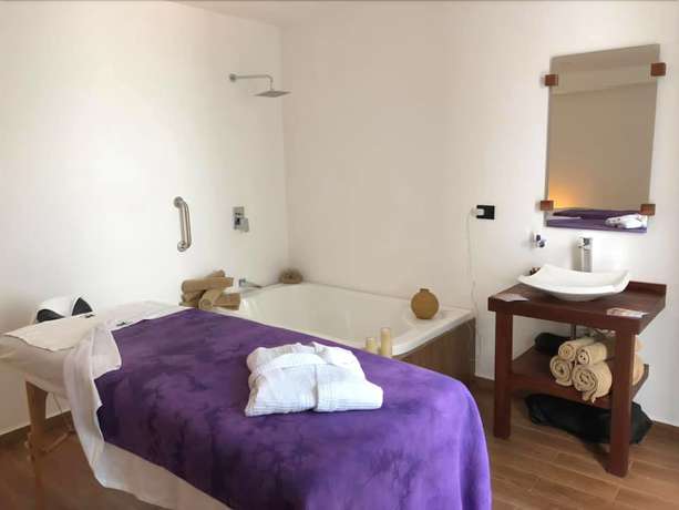 Imagen de la piscina del Hotel Diana, Centro Histórico de Puebla. Foto 20