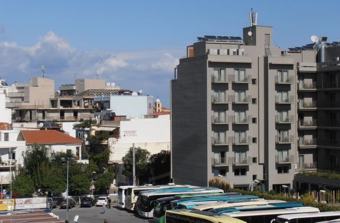 Imagen general del Hotel Diana, Chania. Foto 5