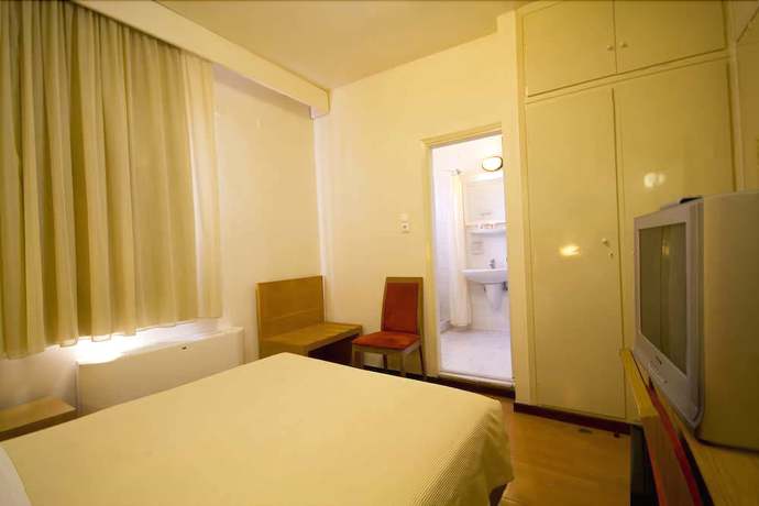 Imagen de la habitación del Hotel Diana, Chios. Foto 11