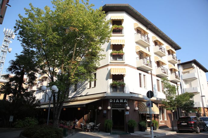 Imagen general del Hotel Diana, Grado. Foto 2