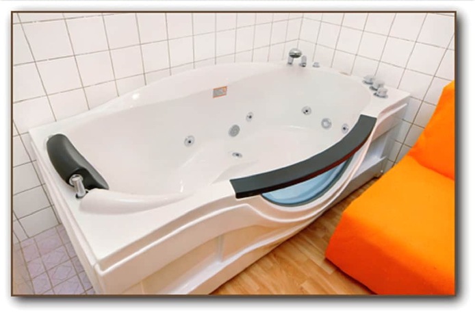 Imagen de la piscina del Hotel Diana, HRADEC KRALOVE. Foto 18