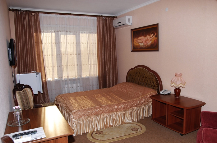 Imagen de la habitación del Hotel Diana Luxe. Foto 8