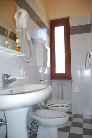 Imagen de la habitación del Hotel Diana, Malcesine. Foto 10