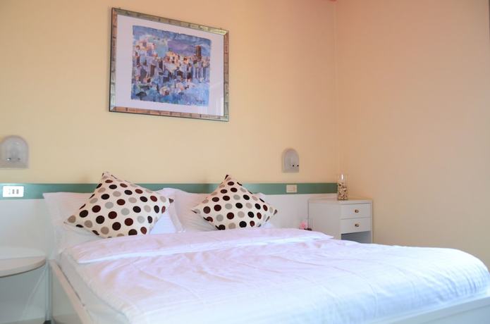 Imagen de la habitación del Hotel Diana, Malcesine. Foto 15