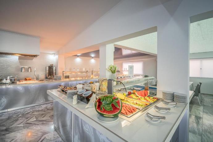 Imagen general del Hotel Diana Palace Zakynthos. Foto 11