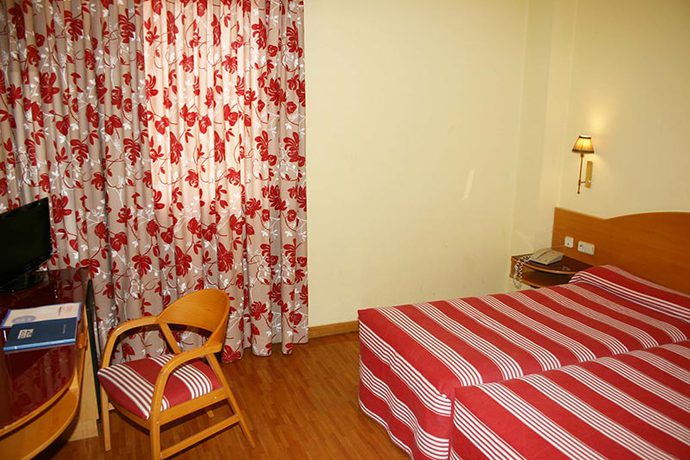 Imagen de la habitación del Hotel Diana Plus. Foto 4