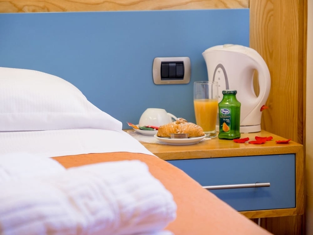 Imagen de la habitación del Hotel Diana Pompei. Foto 8