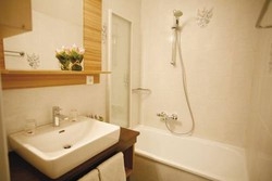 Imagen general del Hotel Diana, P&ouml;rtschach am W&ouml;rthersee. Foto 6