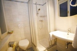 Imagen general del Hotel Diana, P&ouml;rtschach am W&ouml;rthersee. Foto 7