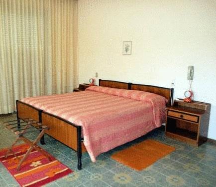 Imagen general del Hotel Diana, Riva del Garda. Foto 1