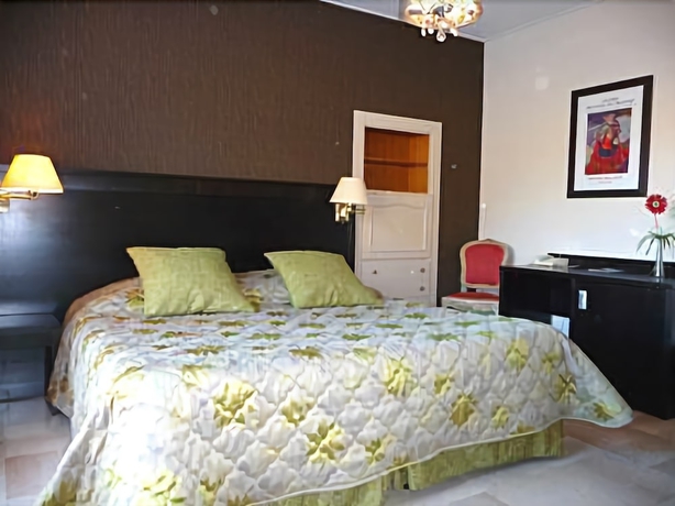 Imagen de la habitación del Hotel Diana, VENCE. Foto 7