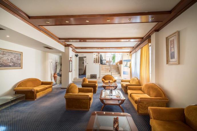 Imagen general del Hotel Diana, Zante. Foto 5