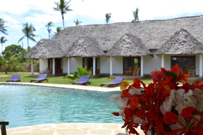 Imagen de los exteriores del Hotel Diani Bay Resort. Foto 11