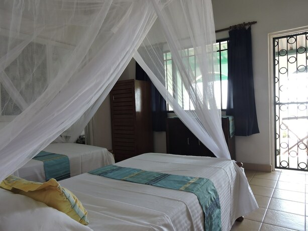 Imagen general del Hotel Diani Beachalets. Foto 8