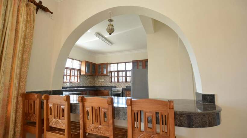 Imagen de la habitación del Hotel Diani Pearl Luxury Apartments. Foto 19
