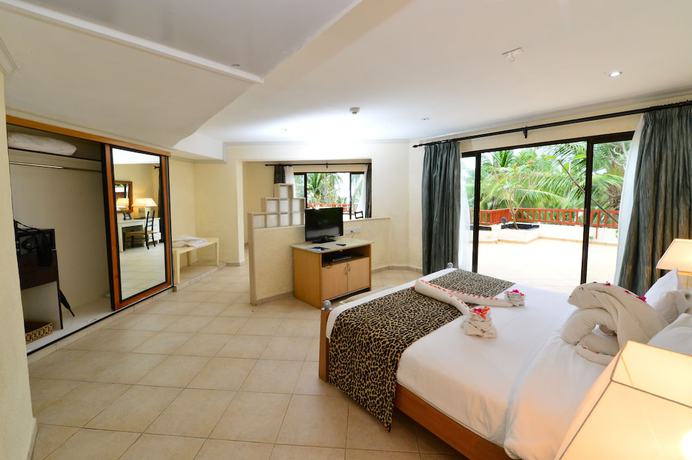Imagen de la habitación del Hotel Diani Reef Beach Resort and Spa. Foto 15