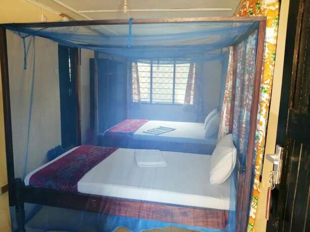 Imagen general del Hotel Diani Travelers Guest House. Foto 16