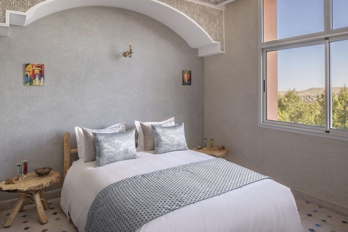 Imagen de la habitación del Hotel Diar Illi. Foto 6