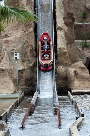 Imagen de la piscina del Hotel Diar Lemdina. Foto 14