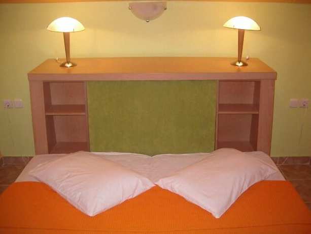 Imagen de la habitación del Hotel Dias Apartments. Foto 9