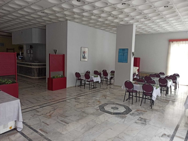 Imagen del bar/restaurante del Hotel Dias, Kusadasi. Foto 5