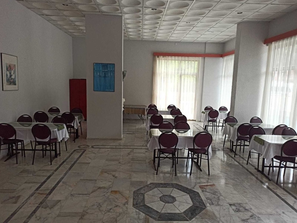 Imagen del bar/restaurante del Hotel Dias, Kusadasi. Foto 6
