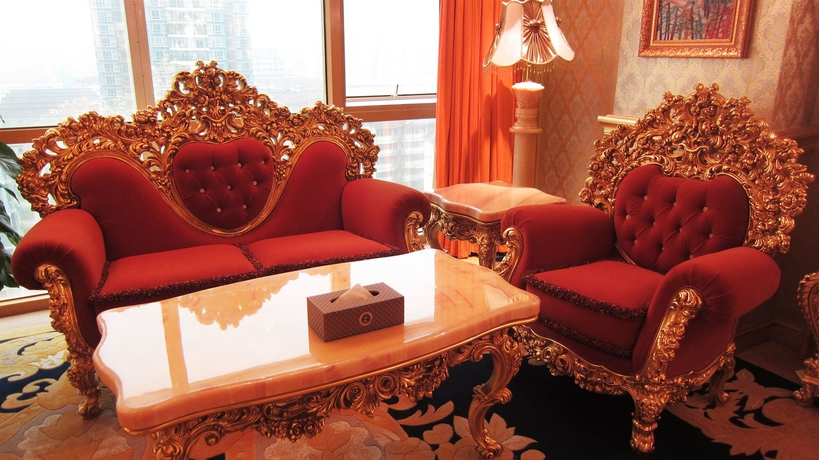 Imagen de los interiores del Hotel Dibai 7 Star Nanning. Foto 5
