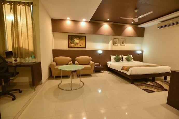 Imagen general del Hotel Dibrugarh Club House. Foto 10