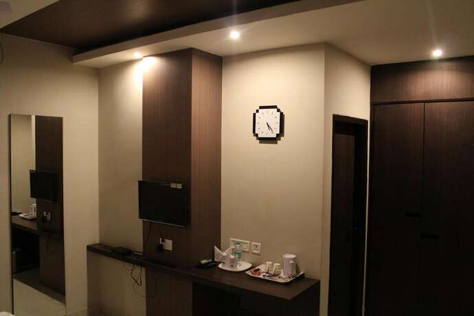 Imagen general del Hotel Dibrugarh Club House. Foto 15