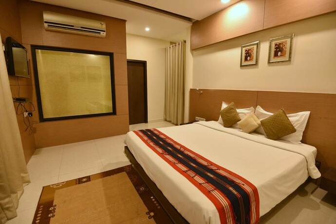 Imagen general del Hotel Dibrugarh Club House. Foto 20