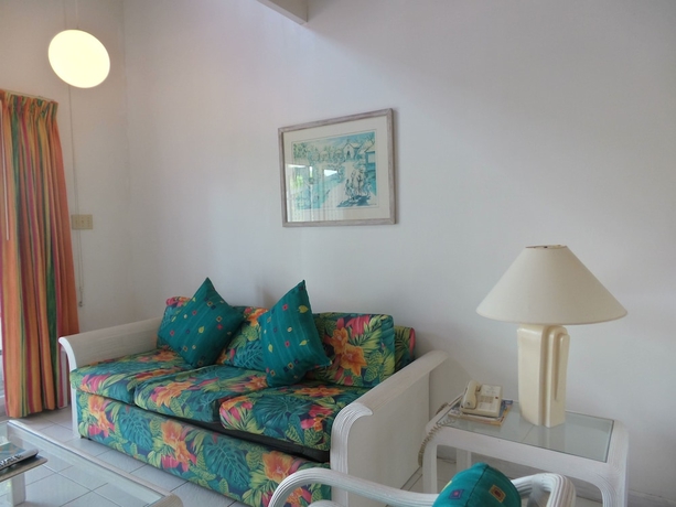 Imagen de la habitación del Hotel Dickenson Bay Cottages. Foto 13