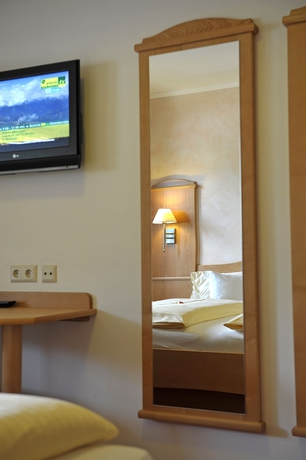 Imagen de la habitación del Hotel Die Barbara. Foto 13