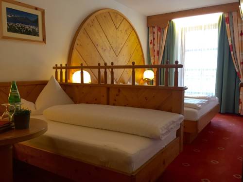 Imagen de la habitación del Hotel Die Berge Lifestyle-hotel S&ouml;lden. Foto 9