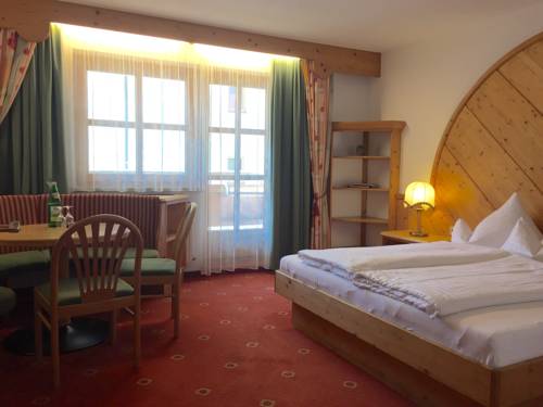 Imagen de la habitación del Hotel Die Berge Lifestyle-hotel S&ouml;lden. Foto 11