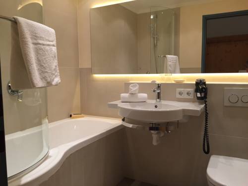 Imagen de la habitación del Hotel Die Berge Lifestyle-hotel S&ouml;lden. Foto 13