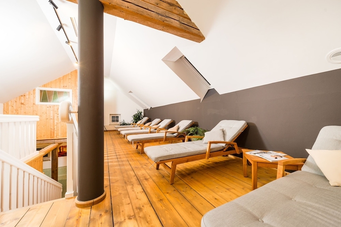 Imagen de la piscina del Hotel Die Hindenburg. Foto 18