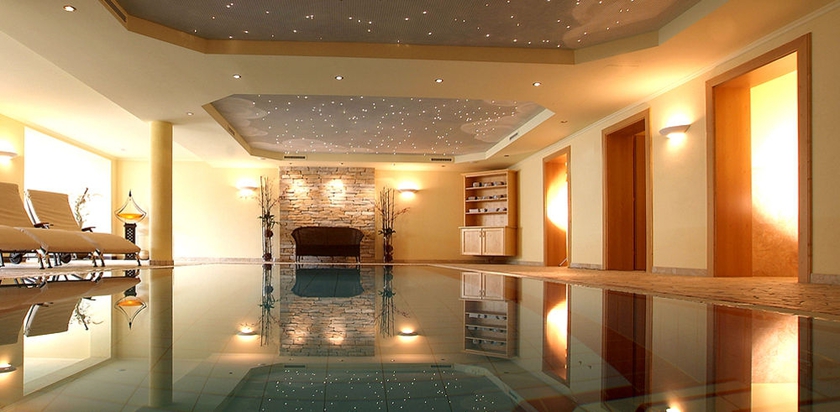 Imagen de la piscina del Hotel Die Seefelderin - Boutiquehotel St. Georg. Foto 16